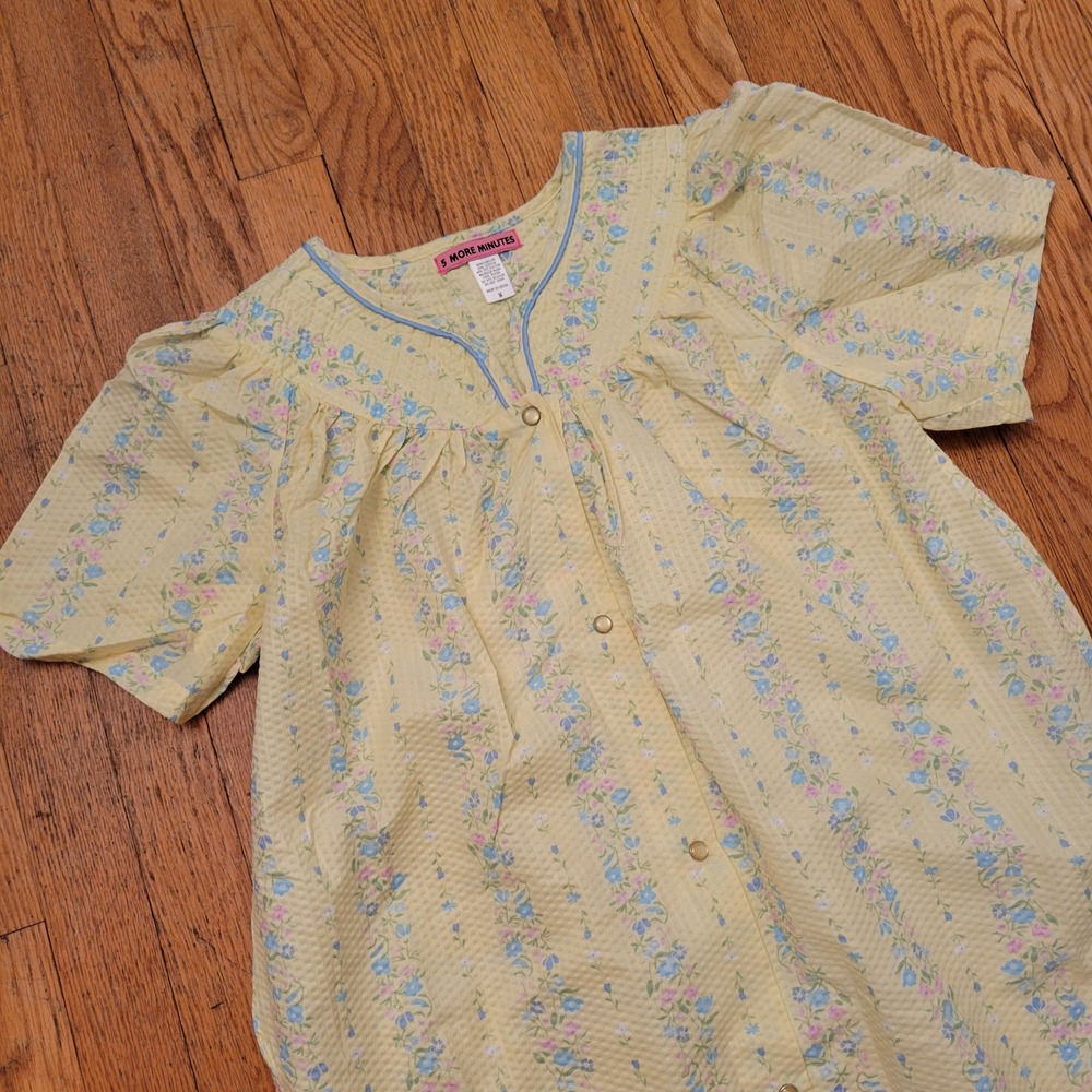 5 More Minutes M Nightgown Yellow Floral Seersucker Button Front HOUSE DRESS Nap - Picture 2 of 5